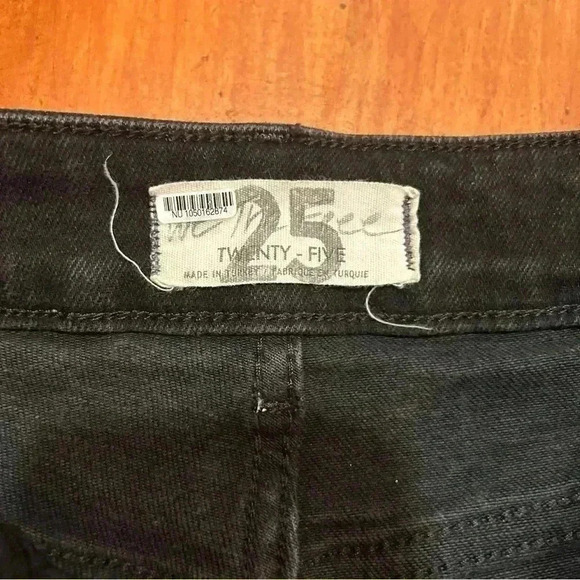 Free People x We The Free High Rise Coated Skinny Jeans Black 25 raw-cut hem - Picture 5 of 15